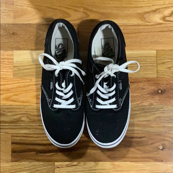 vans atwood low women's skate shoes